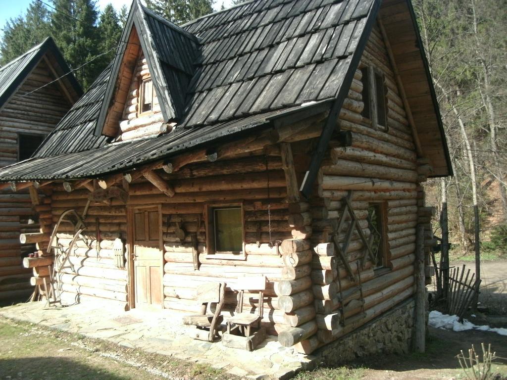 Holiday Park Zelenkovac Podrasnica Exterior foto